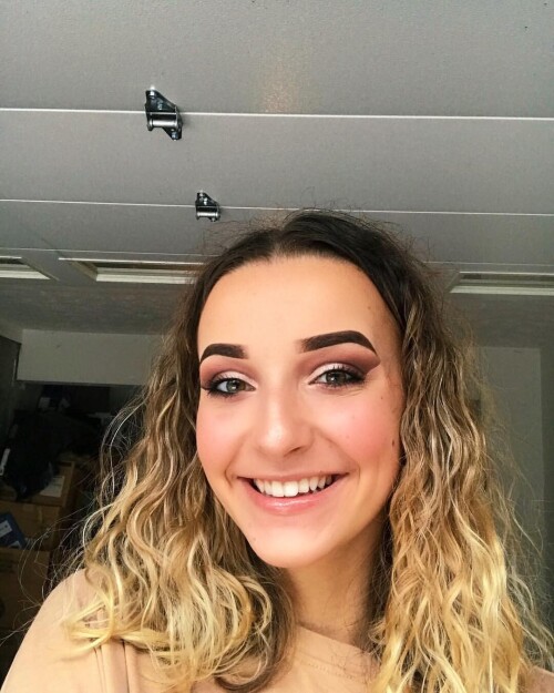 ff8c09bb8eaa2f3edd95722c0a1171dc