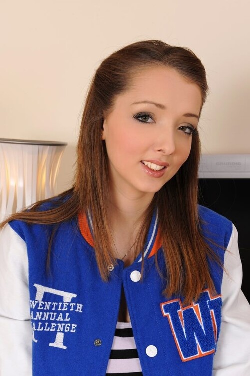 4cccb984e387007cd0142d7e61938816