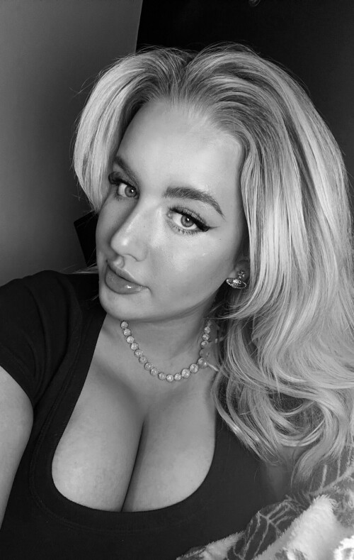 9563abac3f80e410bad4bc1807e9606c