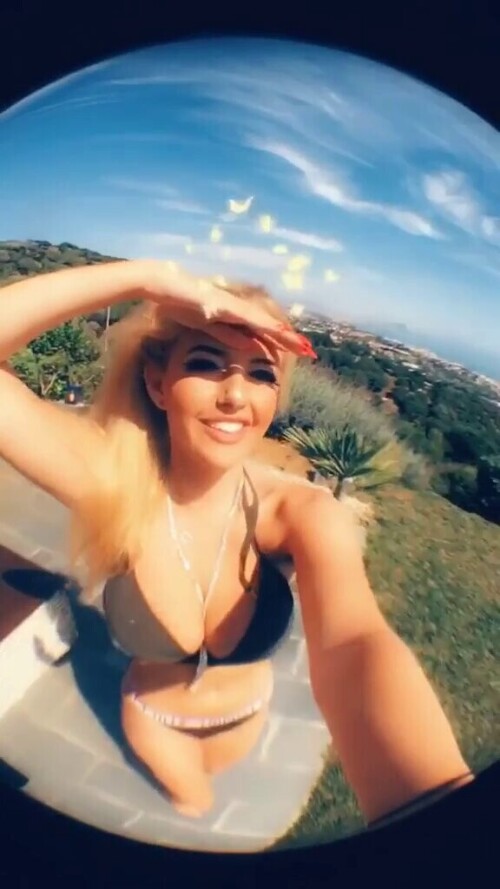 baac1d2fb64fc57bf5d429c44f8e978d