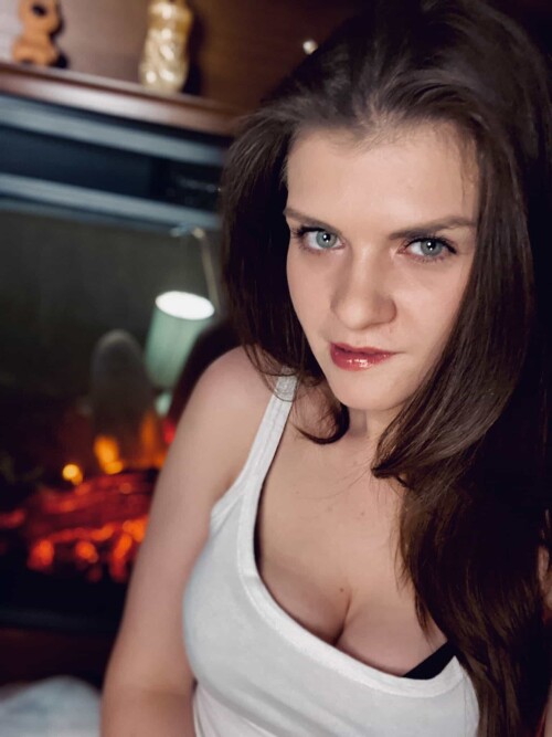 3639a1ef89538c4b4a8cbe5f958e3df2