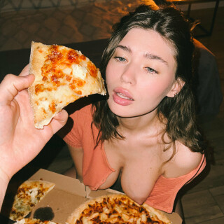anna.ralphs-2022-04-25-2435866532-Bon-appetit-to-me