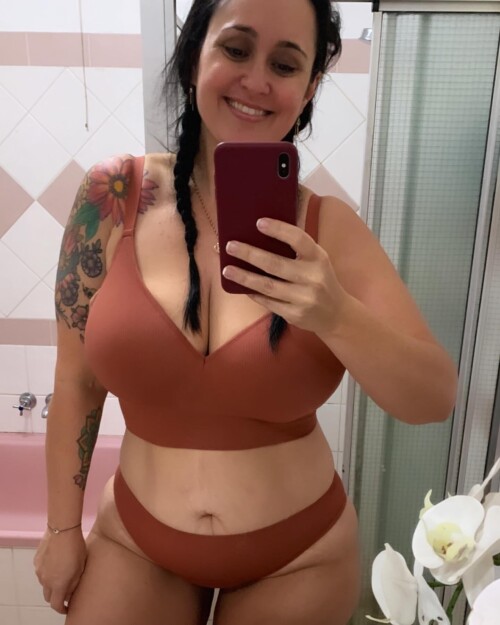 1fd24efee62cc299c6e765c56306405b