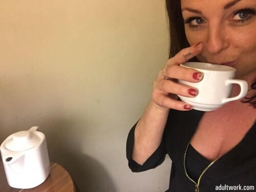 710d2cadf7ccbd525f86b5bf9a659b57