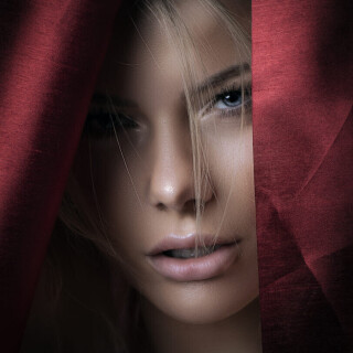 Creative-portrait227e1f9c23808ae2