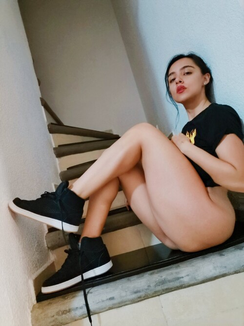 11cfecd3bfd49af9c35cc809a6012099