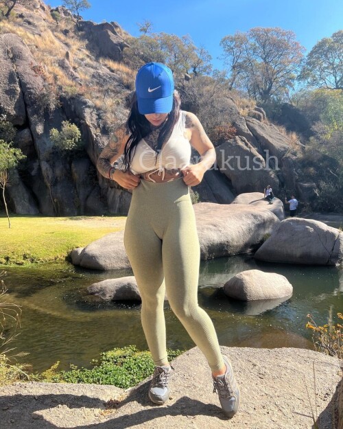 b8002ec6f7400bdde84ddeebc7983651