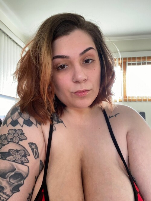 090cbf9b5e6fa8cee2a50adc59a1c6be