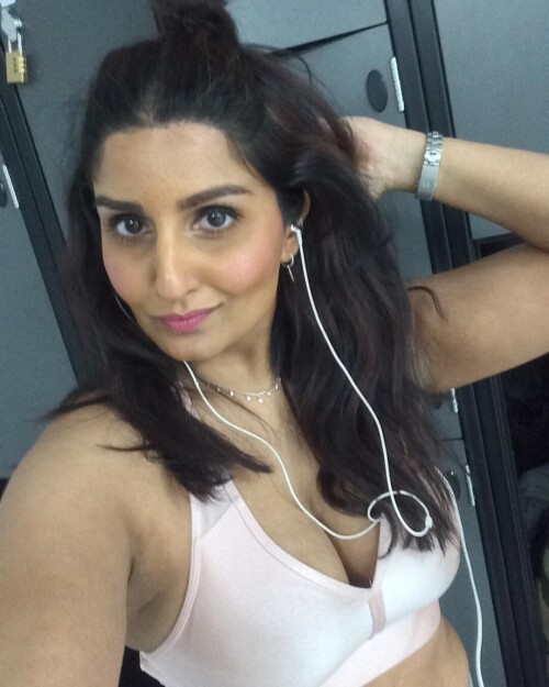 18ef0c1fb21cc7c29c9b2873557d7a29