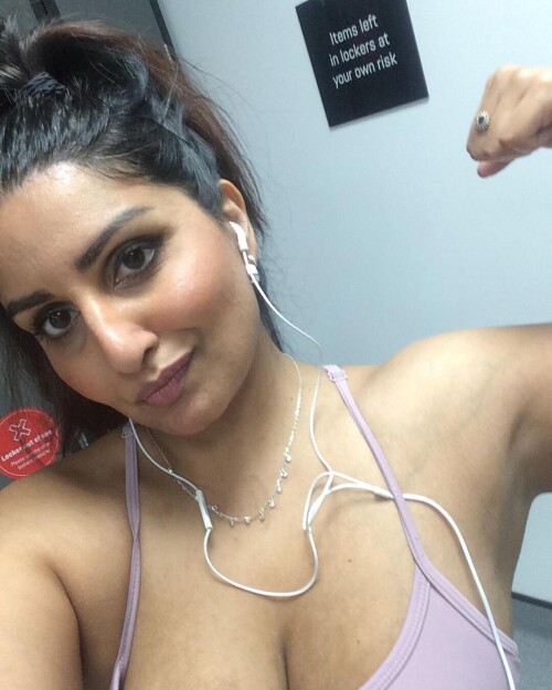 40158944edf8c41d3a337cccc3a85936