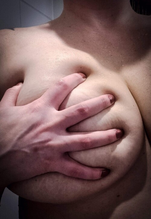 44ec51dbb94661bddd07a7164ccd79a3