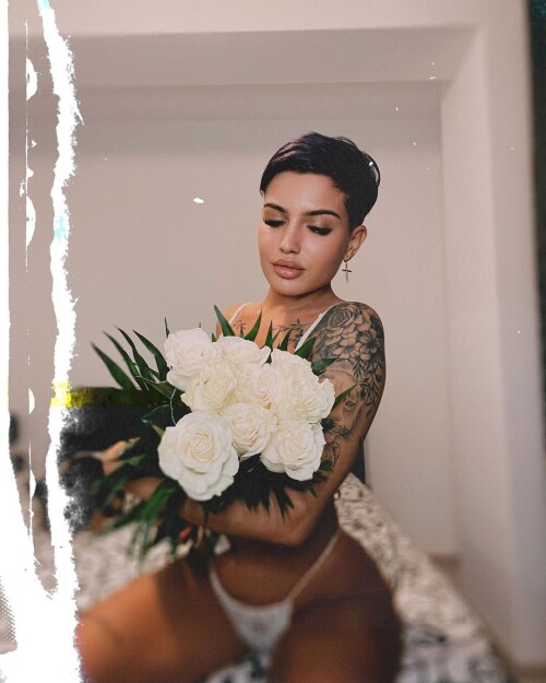 72c5bf8f176ccaf8b2c78ab8d4312330