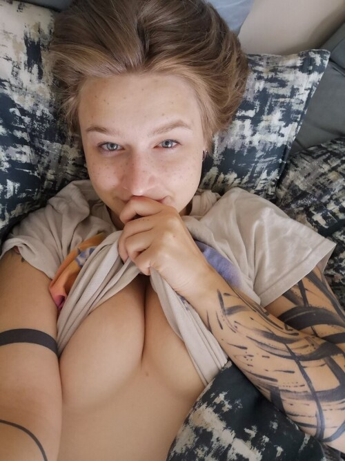 a5e4e6ba96bc1ee1d95cc26f176ff00b