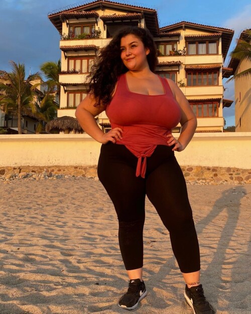 e6e23c35885031bc5b675c5a3b54812f