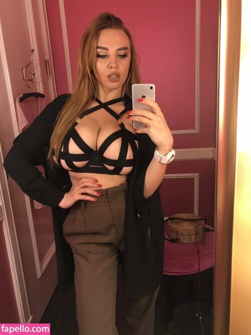 4b29fe8f9171a1edafe48a2e5d6935c5