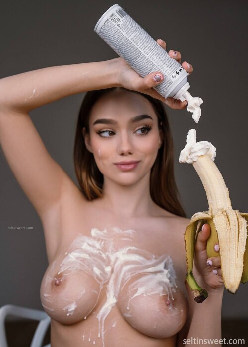 09f24e1eb0d8a2a466a2a684ca582255