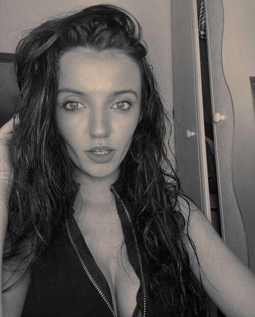 2250b29bb94d5af5816cac860f2c15f0