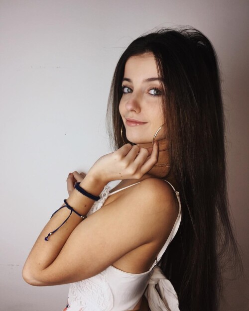 23ff90cdcd3ada970c3412e3dc4370bd