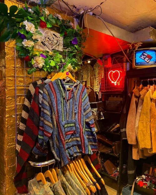 2cd74c5167b7bb60f69c1793da005561