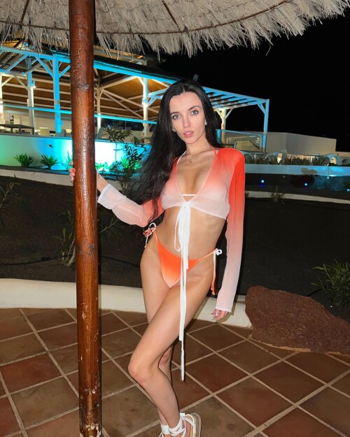 48698291e678f613d834d0623bad21b5