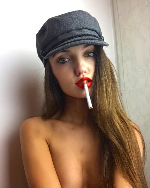 6c63d8e7bcbe3927fc2f1a807f6c1c4a