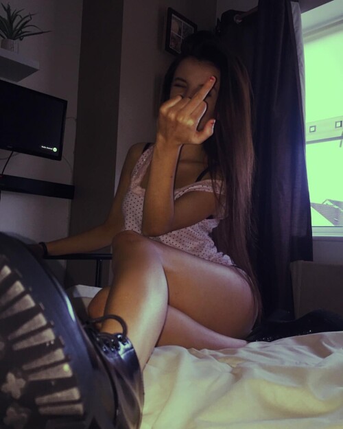 70f466f0ee1ebac1019999d7450b3b10