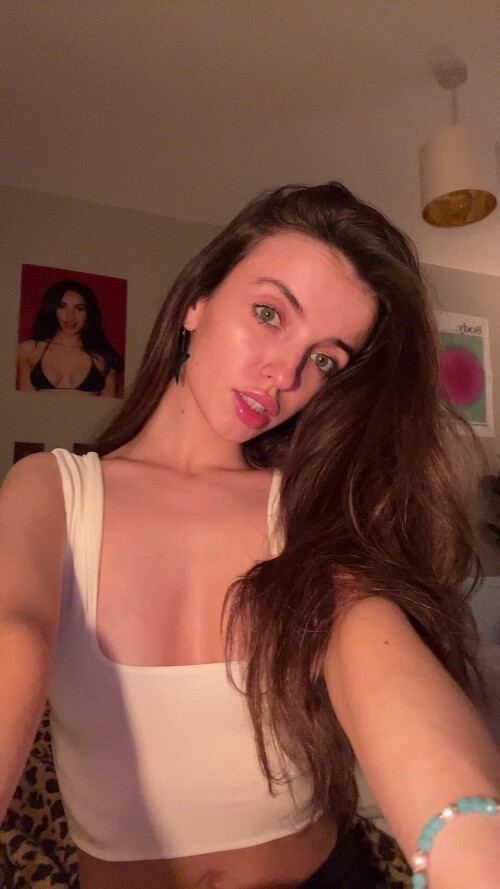 79b5d82d18b38986bfa721d7c6a77664