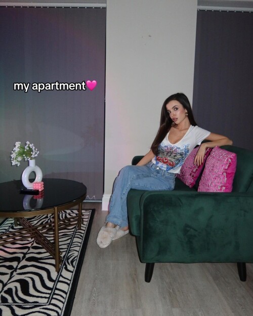 7c700a344f0925329021c706376a1ba3