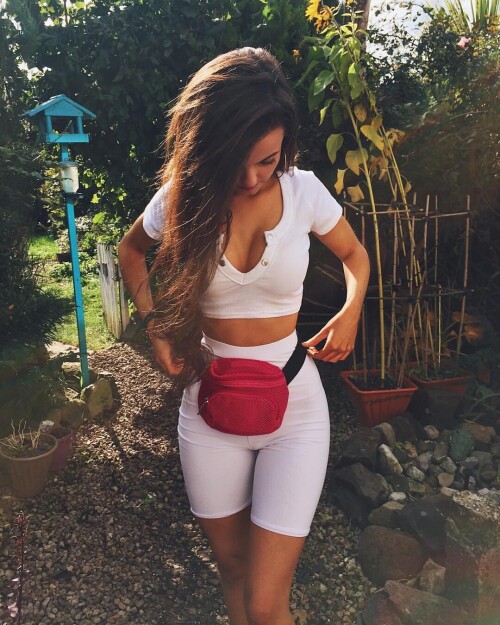 85f69eede0702749f0366f1269dbf654