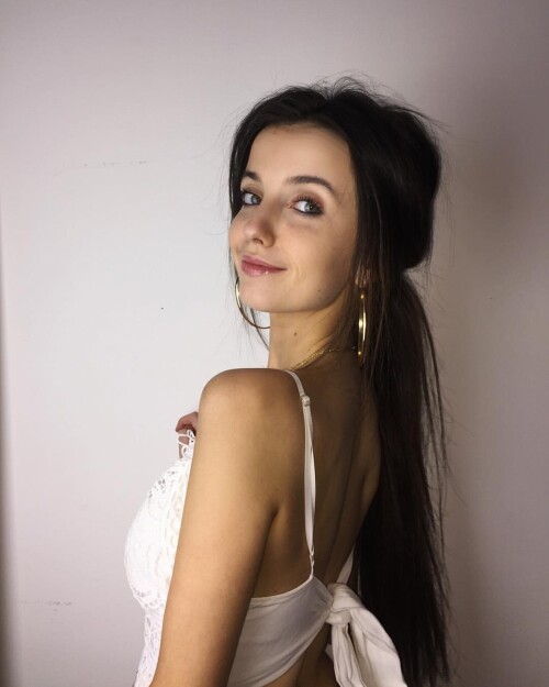 b14e0297e82104a5c866474c93a54c04