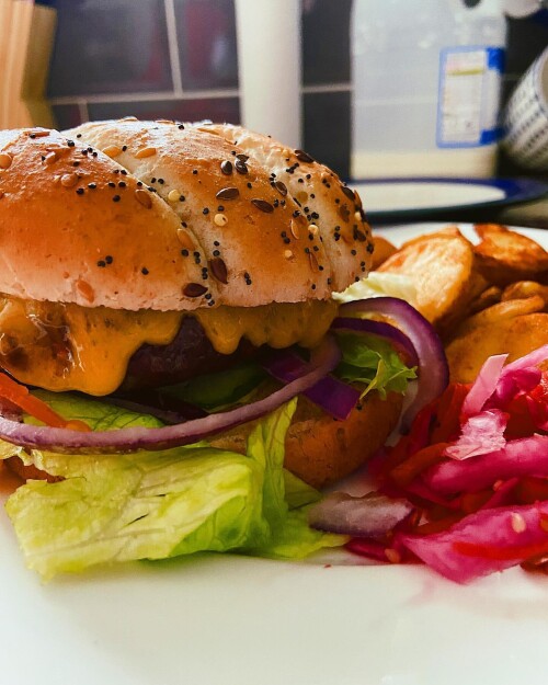 b8c72376e7030048a1b152a36090dbb3