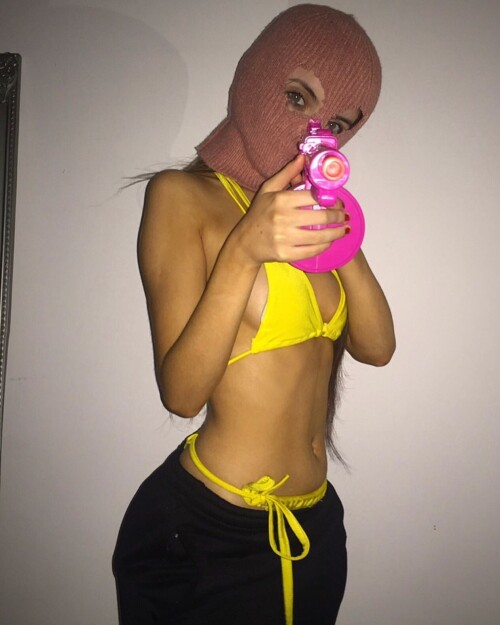 c0372508a5bdf49d61b79c440ef85321