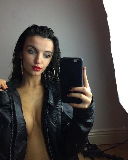 d2ff44da6472d7a0b6716d3447fdc82c