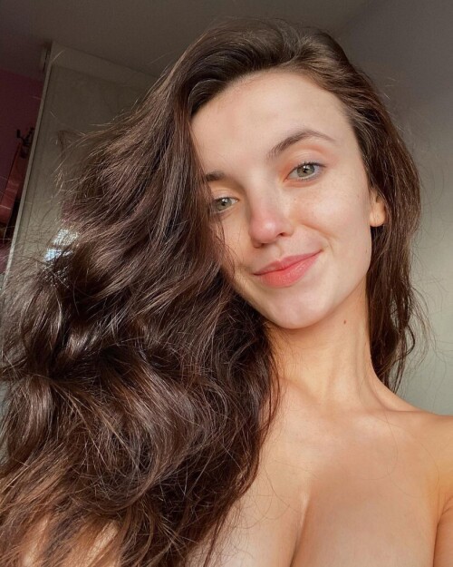 d3d2de7de8d42838a32e24f4d5747cc5