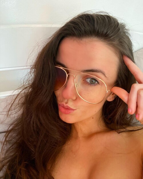 e330917f898982bb1ca08006bf3f29fc