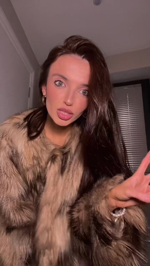 ec2dea3bcedf4bfb38b6919d4d1e9b0f