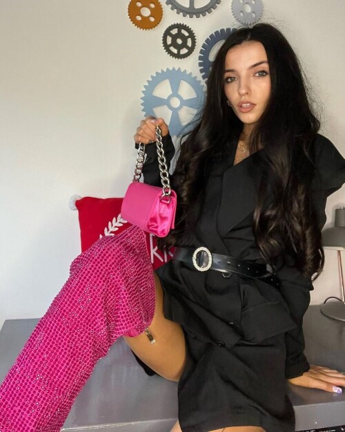 f424ee9e7e2a6299b01219e980220f9b