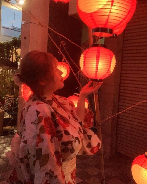 98e8718008cc887f78897e5185379024