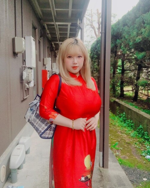 ab32f50b62f3b8214df5ecf08c634a29