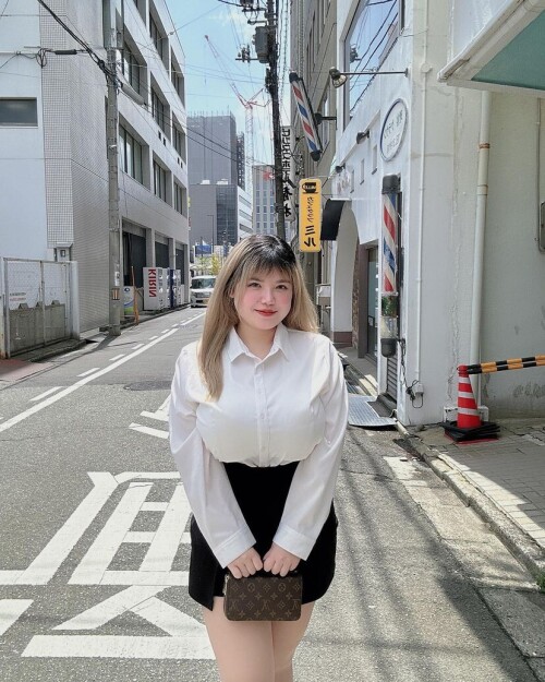 b18cde2c3669ee3c23698eafe2b8133a