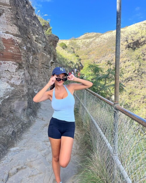 a7c827816349dcfdc7c0737cc4936faf