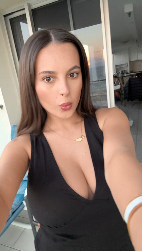 a815bfc371e5c3d5ec89159457a6bb78