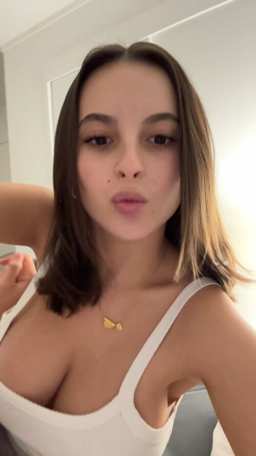 bb5aa5d841356b47a0d3e3474efc4af5