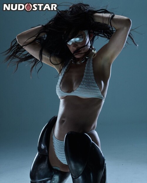 01996a78dd2cdda1543b8343199d942b