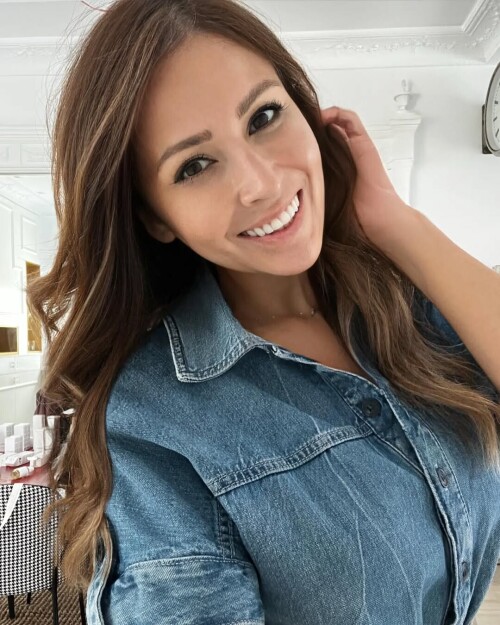27cea193d8ca5825367bebffbb6acdd0.jpg