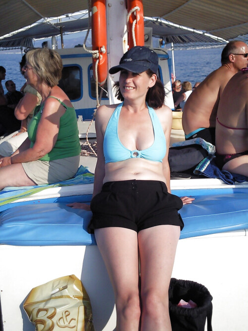 77bae696aaabf45405707c0f966e5d36f4db6023068756b4.jpg
