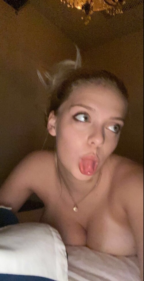 c9ec9e6a075c6b5b3127c3df568e4d90.jpeg