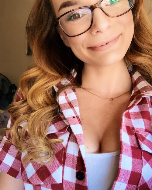 1f5d0e58a9d8cff098d9071579f9aa44.jpg