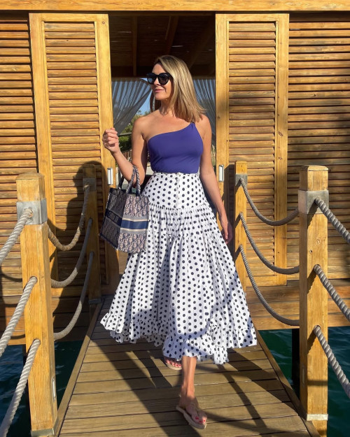 f58dd26eda3f73a7d2d44ee46887c43c