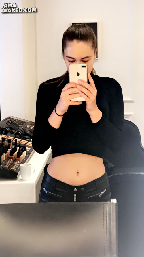 003ee93ffb7e3964a525beebbede2650